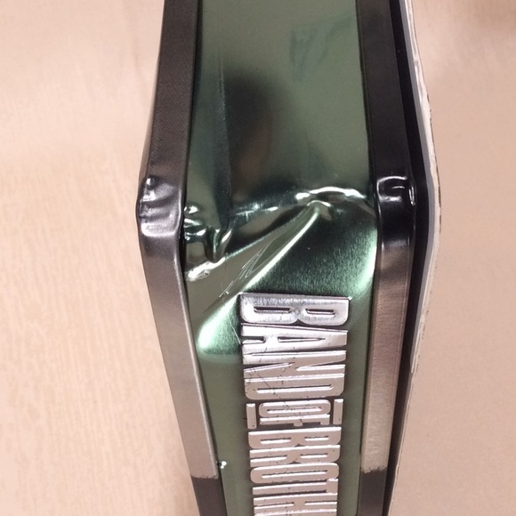 Band of Brothers Collectors Tin-Never Viewed - Picture 6 of 11